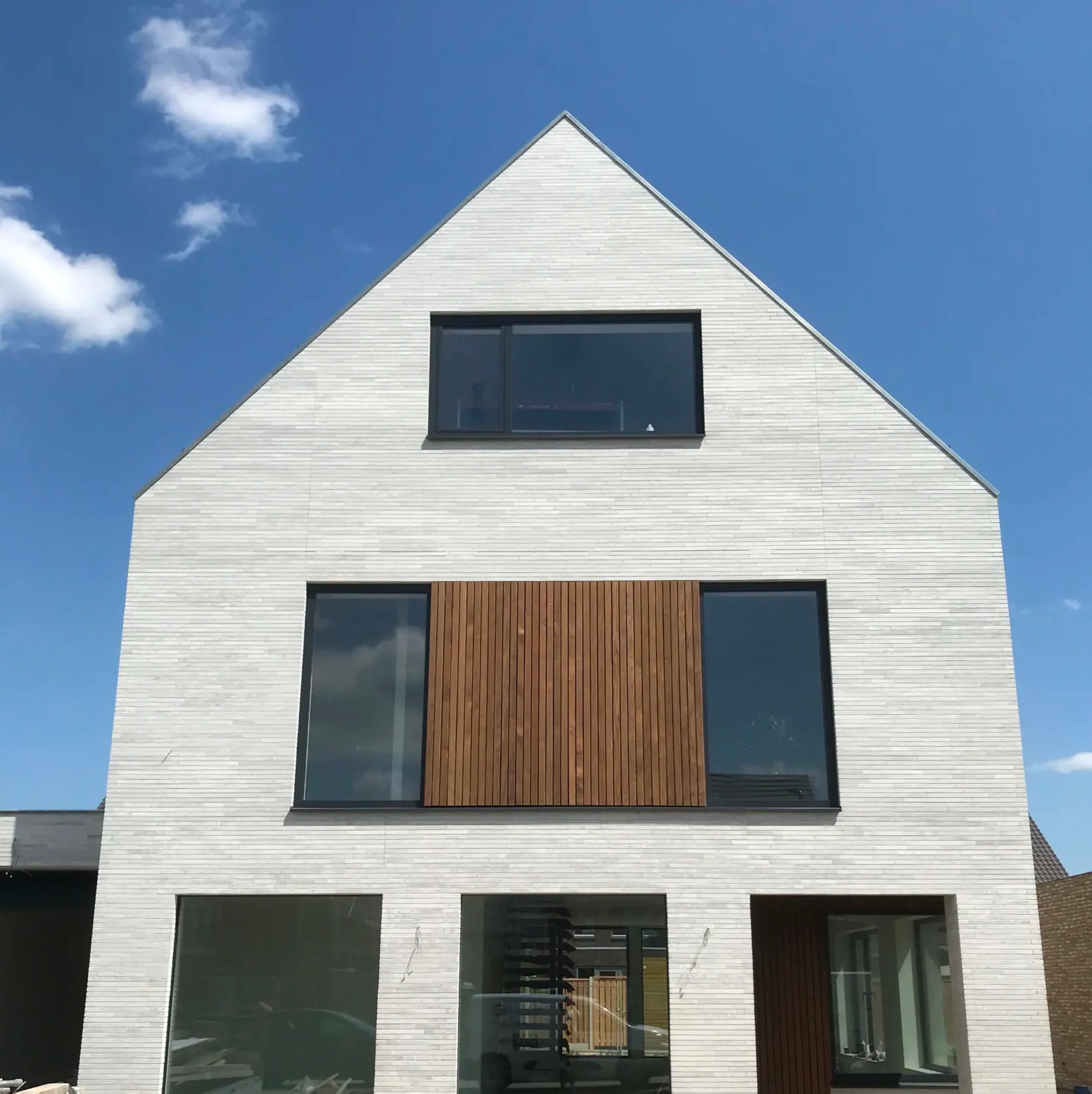 Projectbeeld, nieuwbouwwoning in witte baksteen